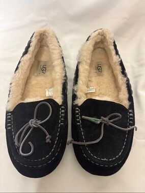 UGG Black Suede Shearling-Lined Moccasin Slippers with Bow